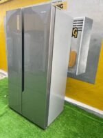 Neatly Used Hisense 67WS 516L Side by Side Refrigerator - Image 4