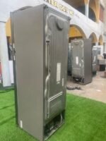 Barely Used LG GN-G272SLCB 279L Top Freezer Refrigerator - Image 5