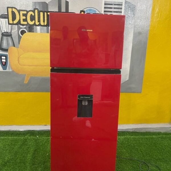 Barely Used 204 LITRES HISENSE DOUBLE DOOR REFRIGERATOR WITH DISPENSER(REF205DRB)