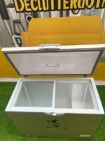 Barely Used 370L Snowsea Anti Rust Fast Freezing Deep Freezer With Glass Cover (BD-370G) - Image 9