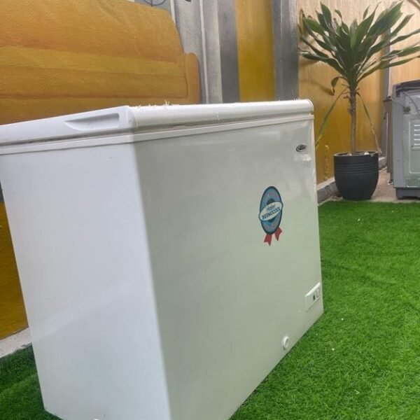 Neatly Used 203 LITRES OF HAIER THERMOCOOL CHEST FREEZER  (HTF-200H)