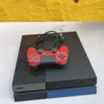 BARELY USED SONY PLAYSTATION 4 500GB WITH ONE PAD (CUH-1003A)
