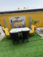 BARELY USED TOP QUALITY 6 SEATER DINING SET - Image 12