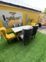 BARELY USED TOP QUALITY 6 SEATER DINING SET - Image 2