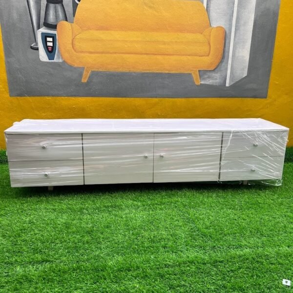 BARELY USED WHITE TV CONSOLE(015)