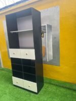 Barely used strong quality shelf - Image 3