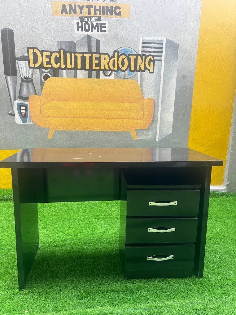 IMG_5286 BARELY USED BLACK OFFICE TABLE WITH CHEST DRAWER - Image 1