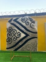BARELY USED 7BY10 TURKISH CENTER RUG - Image 3