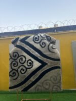 BARELY USED 7BY10 TURKISH CENTER RUG - Image 2