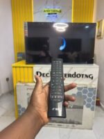 RELATIVELY NEW 55" ITEC UHD SMART TV(55KG1) - Image 2