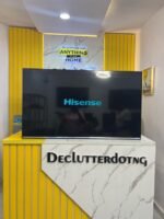 REALATIVELY NEW 55" HISENSE 4K ULED SMART TV (U7QF SERIES)(55U7QF) - Image 3