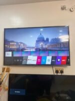 BARELY USED 50" LG WEB OS SMART TV(UM7340PVA) - Image 3
