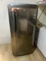 Barely Used 215 LITERS LG Smart Inverter REFRIGERATOR (GL-B221ALLB) - Image 8