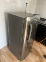 Barely Used 215 LITERS LG Smart Inverter REFRIGERATOR (GL-B221ALLB) - Image 3