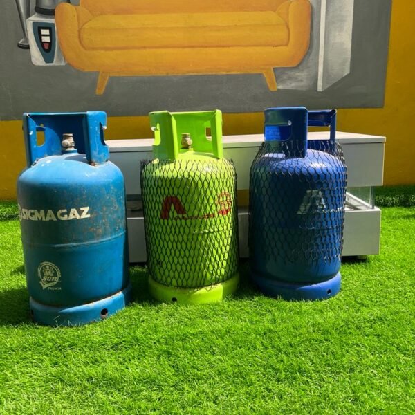 BARELY USED 12.5KVA GAS CYLINDER