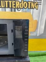 Barely Used 25L Scanfrost Microwave With Grill - Image 6