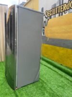 Barely Used 199 LITERS LG Smart Inverter REFRIGERATOR (GN-Y331SLLB) - Image 3