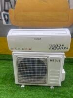 Relatively New 1.5hp NEXUS R410 SPLIT AC WHITE