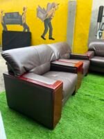 Barely Used Top Quality 7 Seater Lifemate Leather Chair - Image 2