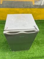 Neatly Used Hisense 91L Single Door Refrigerator - Image 7