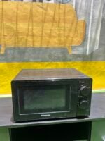 Barely Used 20L Hisense Microwave Oven - H20MOBMG