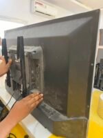 Neatly Used 32inch Panasonic Led tv (TH-32C310M) - Image 2