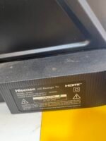 Relatively New 32Inch Hisense Smart TV With Accessories(32A4K) - Image 3