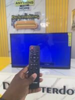 Barely Used 32 Inches MeWe Led HD Miracast Airplay TV | MW FTB3201 - Image 2
