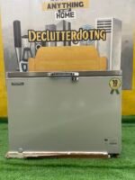 Relatively New 300L Scanfrost Inverter Chest FREEZER With Digital Thermostat Controller Display SILVER (SFL300INV) - Image 16