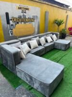 A month Used Top Quality 7 Seater U Shape Sofa Set With Exotic Throw Pillows - Image 9
