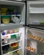 slightly Rusted lg 272l smart inverter double door refrigerator(GN-C272SLCN) - Image 3