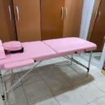 BRAND NEW PINK LASH BED WITH BAG