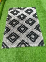 Barely Used 7by10 Black And Grey Shaggy Center Rug - Image 3