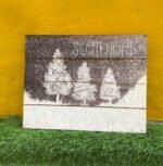 Barely Used Wooden Mini Wall Frame - Image 4