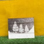 Barely Used Wooden Mini Wall Frame - Image 2