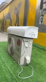 Barely Used LG 1.5Hp Dual Inveryer Split AC (S4-Q12JA3QC) - Image 5