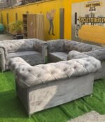 Barely Used Top Quality 7 Seater Chesterfield Sofa Set (3,2,2) - Image 2