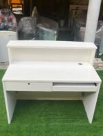 Barely Used Top Quality Glossy Wood White Reception Desk With Design - Image 7