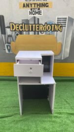 Neatly Used Office/Reception Desk - Image 5
