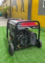 6 Month Used MAXI 3.1kva 100% Copper Key Starter Petrol Generator With Wheels | MAXIGEN EK25GKWH - Image 5
