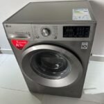 Relatively new 8kg Front Loader Fully Automactic Inverter Washing machine(F2J5TNP7S)