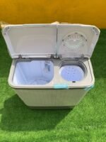Relatively New Hisense 5kg Twin Tube Washing Machine - WSPA503 - Image 8