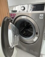 Relatively new 8kg Front Loader Fully Automactic Inverter Washing machine(F2J5TNP7S) - Image 10