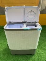 Relatively New Hisense 5kg Twin Tube Washing Machine - WSPA503 - Image 5