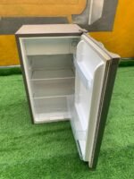 Neatly Used 91L Hisense Single Door Refrigerator (RE092DR) - Image 6