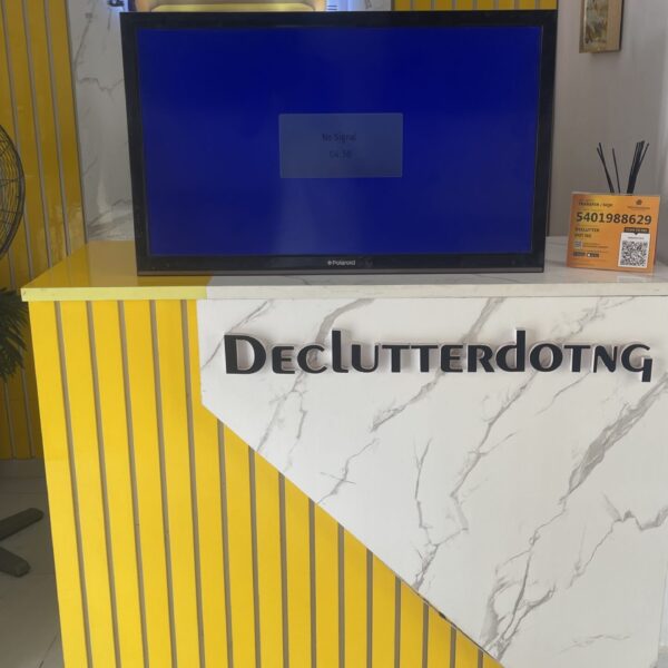 Neatly Used Polaroid 40Inches Lcd TV (MODEL: P40LED12) - NOT SMART