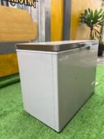 Barely Used Scanfrost 250L Chest Freezer SFL250PRE - Image 2