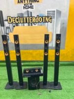 Barely Used LG DH7530T 5.1Ch 1200Watts Bluetooth Blu-ray 3D Home Theater With 4 Standing Speakers and Woofer. - Image 2