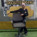 Neatly Used Black Swivel Chair (needs slight Cleaning)