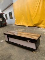 Barely Used Top Quality Glass Top Extendable Tv Console - Image 5
